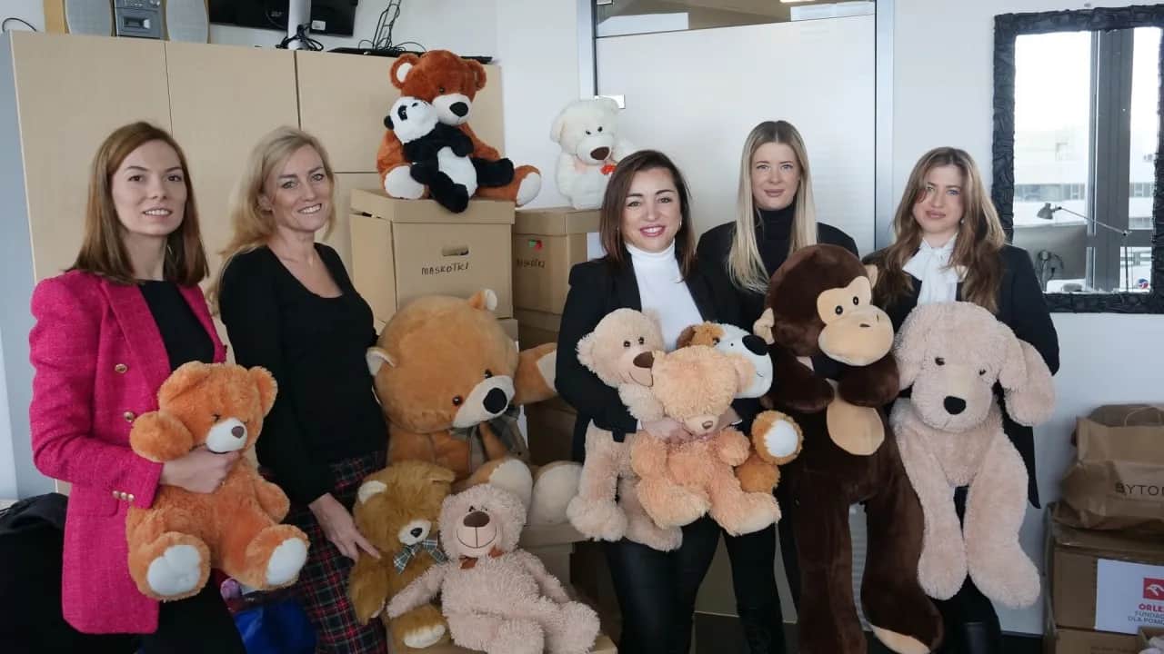 Gdzie można kupić ogromnego pluszowego misia w najlepszych cenach?